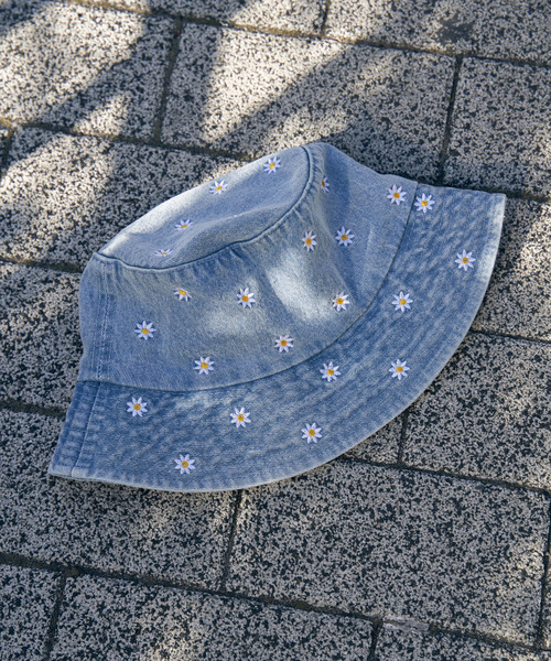 VENCEEXCHANGE(ヴァンスエクスチェンジ)の「デニムマーガレットバケットハット(ハット・レディース・ネイビー/ブルー/ブラック・FREE)」の6枚目の写真