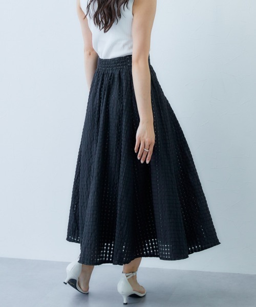 Petitjo(プッチージョ)の「小さいサイズ 綿混シアーチェック柄スカート 低身長さん・小柄女性(スカート・レディース・ブルー/ブラック/ホワイト・PSS/PS/PM/PL)」の13枚目の写真
