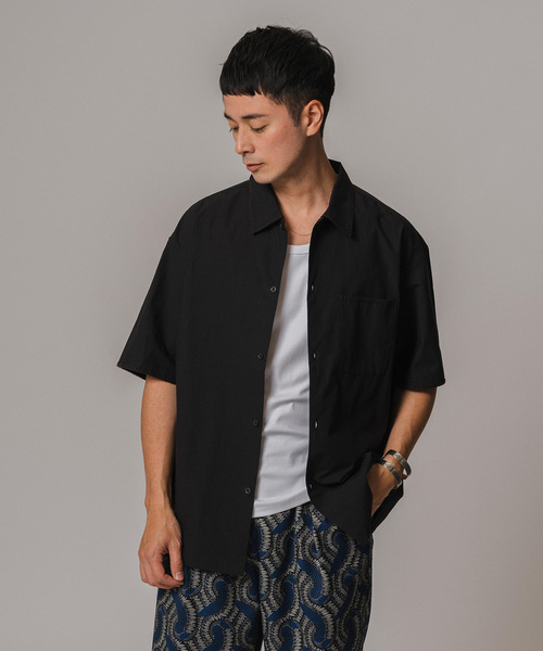 EDIFICE（エディフィス）の「ブランケットステッチ レギュラーカラー 半袖シャツ（シャツ/ブラウス・メンズ・ブルー系その他/ホワイト/ブラック/グリーン・LARGE/MEDIUM）」の8枚目の写真