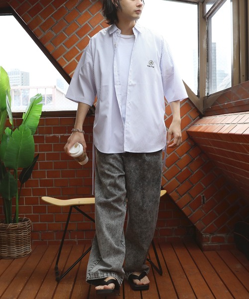 ８(eight)（エイト）の「フラワー刺繍脇シャーリング半袖シャツ（シャツ/ブラウス・メンズ・ホワイト/ブルー系その他/ブルー・LARGE/MEDIUM）」の21枚目の写真