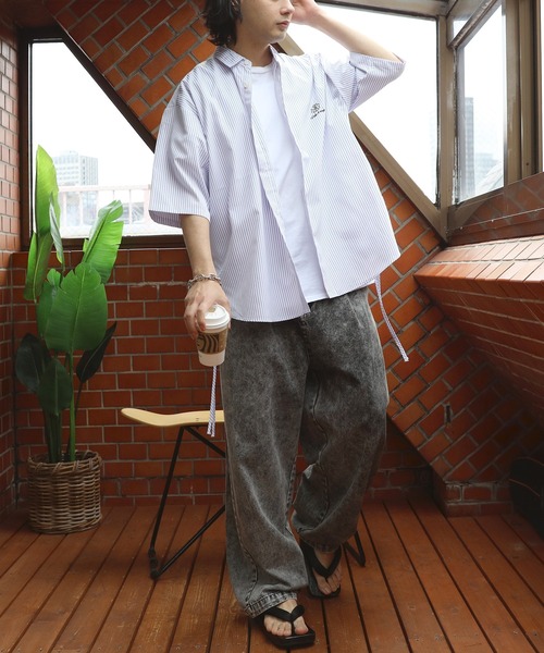 ８(eight)（エイト）の「フラワー刺繍脇シャーリング半袖シャツ（シャツ/ブラウス・メンズ・ホワイト/ブルー系その他/ブルー・LARGE/MEDIUM）」の22枚目の写真