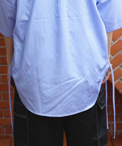 ８(eight)（エイト）の「フラワー刺繍脇シャーリング半袖シャツ（シャツ/ブラウス・メンズ・ホワイト/ブルー系その他/ブルー・LARGE/MEDIUM）」の7枚目の写真