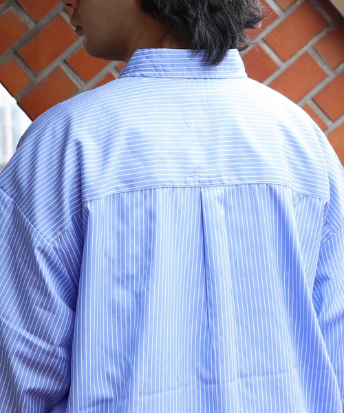 ８(eight)（エイト）の「フラワー刺繍脇シャーリング半袖シャツ（シャツ/ブラウス・メンズ・ホワイト/ブルー系その他/ブルー・LARGE/MEDIUM）」の8枚目の写真