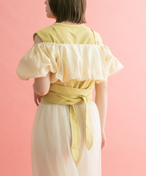 KBF（ケイビーエフ）の「2WAYパフスリーブビスチェ（その他トップス・レディース・ベージュ/ブラック/グレー・ONE）」の20枚目の写真