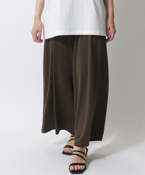 Salong hameu(サロン ハミュー)の「「着用動画あり」ストレッチ ワイドアンクルパンツ/イージーパンツ/ステテコ/無地・総柄・ライン柄・花柄・アニマル柄(その他パンツ・レディース・ブラック系その他3/ネイビー/レオパード/カーキオリーブ/グレイッシュベージュ/ブラック系その他2/ブラック/ブラック系その他5/ネイビー系1/ゼブラ/ブラック系その他4/ブラック系その他6・L/M)」の17枚目の写真