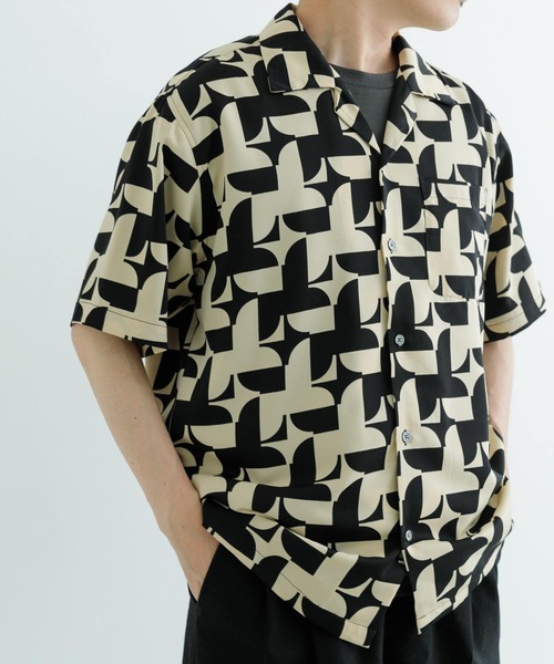 ITEMS URBANRESEARCH(アイテムズ アーバンリサーチ)の「総柄オープンカラー ショートスリーブシャツ(シャツ/ブラウス・メンズ・その他2/その他3/その他1・MEDIUM/LARGE)」の4枚目の写真