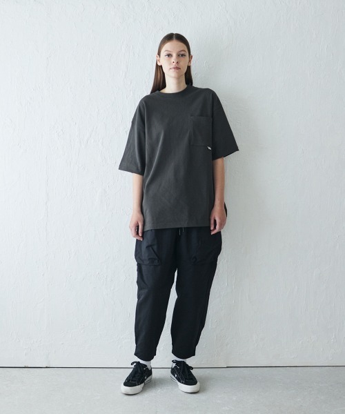 rehacer(レアセル)の「rehacer : N.V.M Back Logo Wide CS / N.V.M バックロゴ ワイド カットソー(Tシャツ/カットソー・メンズ・スミクロ/ベージュ/ホワイト・MEDIUM/LARGE/X-LARGE)」の11枚目の写真