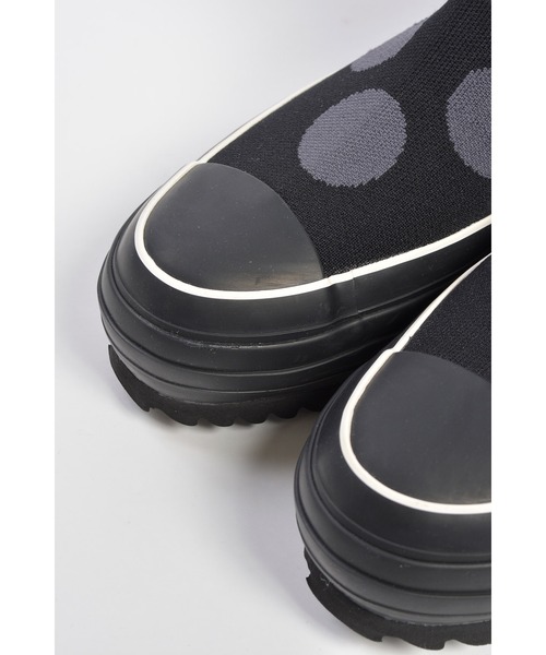 gomme（ゴム）の「ハイカットソックニットスニーカー（スニーカー・レディース・ブラック×ホワイト/ブラック×グレー・SMALL/LARGE/MEDIUM/X-LARGE）」の4枚目の写真