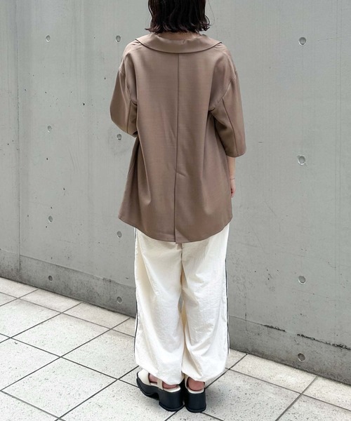 archives（アルシーヴ）の「ハーフスリーブ麻調テーラードジャケット（テーラードジャケット・レディース・モカ/ブラック/アイボリー・MEDIUM）」の15枚目の写真