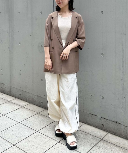 archives（アルシーヴ）の「ハーフスリーブ麻調テーラードジャケット（テーラードジャケット・レディース・モカ/ブラック/アイボリー・MEDIUM）」の16枚目の写真