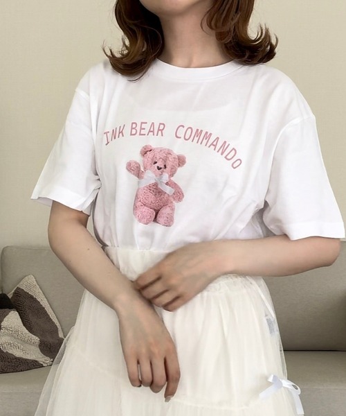cuorequal(クオレコール)の「ベアプリント半袖Tシャツ(Tシャツ/カットソー・レディース・ホワイト・LARGE/MEDIUM/X-LARGE/SMALL)」の2枚目の写真