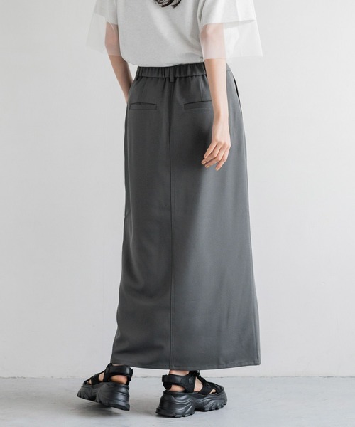 LOWRYS FARM（ローリーズファーム）の「フロントZIPタイト