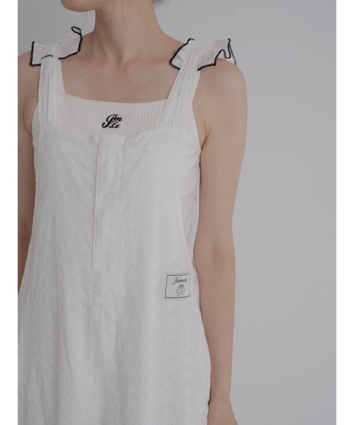 JUMELLE(ジュメロ)の「eyelet lace overall【低身長~高身長】(サロペット/オーバーオール・レディース・ホワイト・MEDIUM/SMALL)」の9枚目の写真