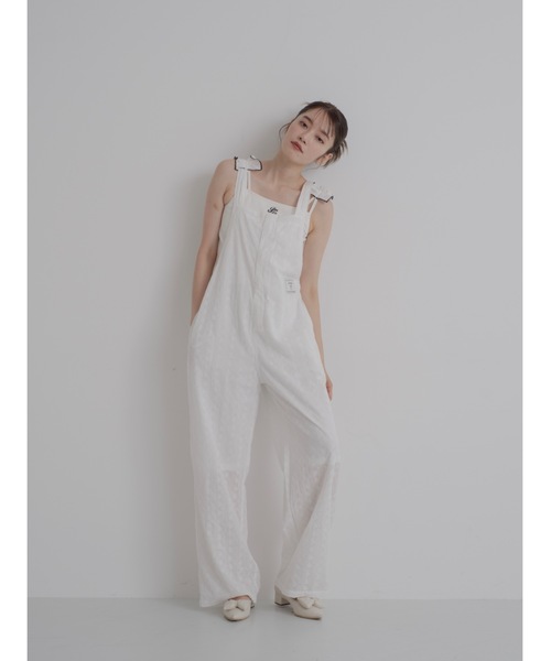 JUMELLE(ジュメロ)の「eyelet lace overall【低身長~高身長】(サロペット/オーバーオール・レディース・ホワイト・MEDIUM/SMALL)」の4枚目の写真