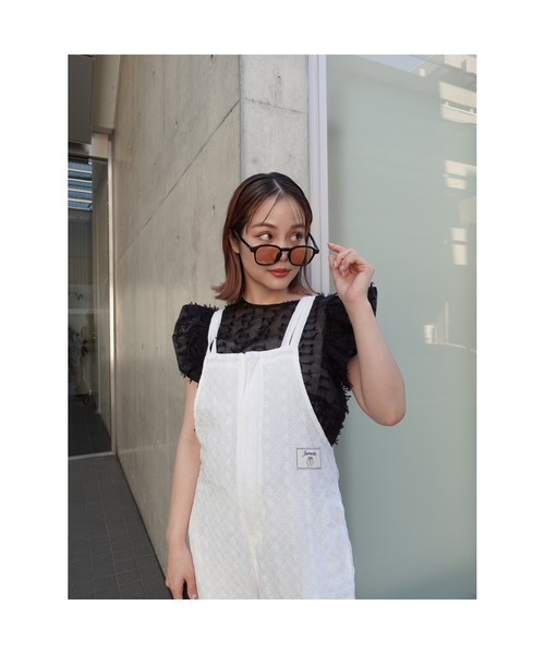 JUMELLE(ジュメロ)の「eyelet lace overall【低身長~高身長】(サロペット/オーバーオール・レディース・ホワイト・MEDIUM/SMALL)」の3枚目の写真