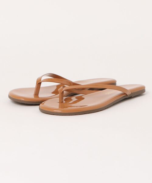 TKEES（ティキーズ）の「《Tkees》FOUNDATIONS GLOSS ティキーズ ビーチサンダル（サンダル・レディース・ブラウン系その他5/ブラウン系その他2/ベージュ/ベージュ系その他/ブラウン系その他6/ブラウン/ベージュ系その他3/ブラウン系その他7/オレンジ系その他/ブラウン系その他3/ベージュ系その他2/ピンク系その他・US5/US6/US7/US8）」の3枚目の写真