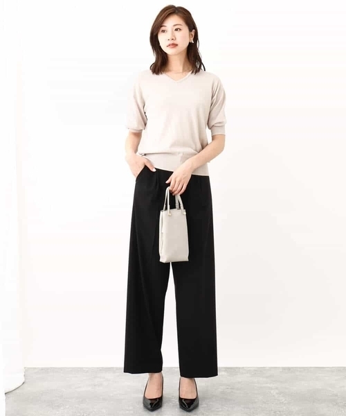 OFUON le MK（オフオンルエムケー）の「ウエストタックストレッチワイドパンツ/洗える（スラックス・レディース・ブラック/グレー・40/38/36）」の10枚目の写真