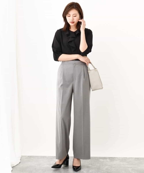 OFUON le MK（オフオンルエムケー）の「ウエストタックストレッチワイドパンツ/洗える（スラックス・レディース・ブラック/グレー・40/38/36）」の22枚目の写真