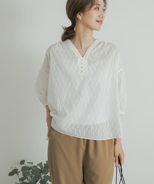 URBAN RESEARCH DOORS（アーバンリサーチドアーズ）の「コットンジャガードギャザーブラウス（シャツ/ブラウス・レディース・ブラック/オフホワイト・MEDIUM）」の13枚目の写真