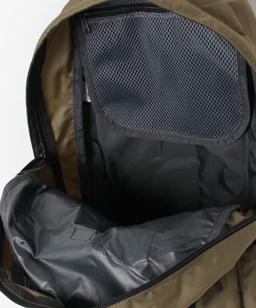karrimor（カリマー）の「VT day pack F 25（バックパック/リュック・メンズ・オリーブ系/ブラック・FREE）」の5枚目の写真