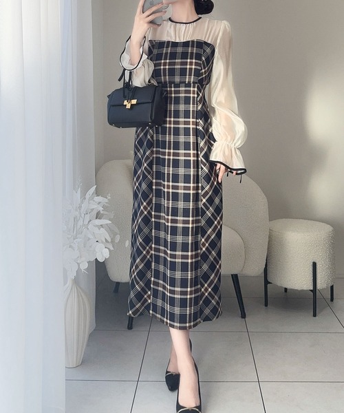 セール】【mily bilet】上品でフェミニン。シャイニーシアードッキング