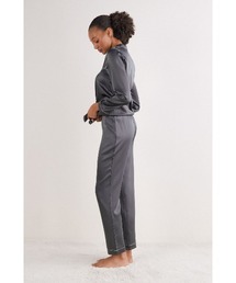インティミッシミ intimissimi ルームウェア パジャマ シルク 新品 今日は、『Intimissimi』インティミッシミのシルク100%の
