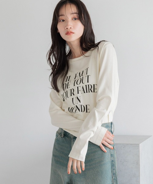 LOWRYS FARM（ローリーズファーム）の「コンパクトプリントＴＬＳ 133782（Tシャツ/カットソー・レディース・チャコールグレー/ブルー/ホワイト/イエロー・FREE）」の12枚目の写真