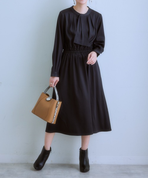 7days Life Styling(セブンデイズライフスタイリング)の「ボウタイが取り外せる2WAYワンピース(ワンピース・レディース・モカ/グレー系/ブラック・LL/L/M/S)」の15枚目の写真