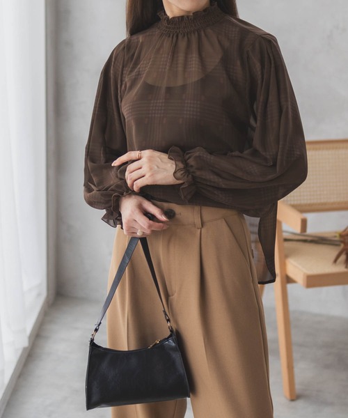 HusHusH（ハッシュアッシュ）の「HusHusH 衿シャーリング チェックブラウス（シャツ/ブラウス・レディース・チャコールグレー/ベージュ・M/L）」の8枚目の写真