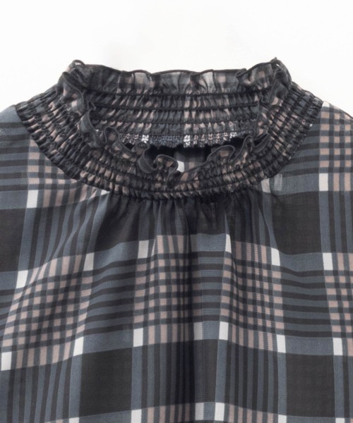 HusHusH（ハッシュアッシュ）の「HusHusH 衿シャーリング チェックブラウス（シャツ/ブラウス・レディース・チャコールグレー/ベージュ・M/L）」の11枚目の写真