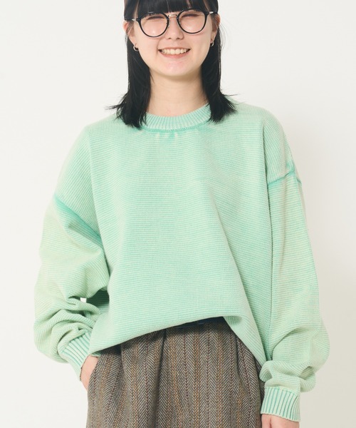 ROUGH TRADE(ラフトレード)の「ストーンウォッシュ クルーニット(M1)(ニット/セーター・メンズ・ミント/ブラック/パープル・MEDIUM/LARGE/X-LARGE)」の1枚目の写真