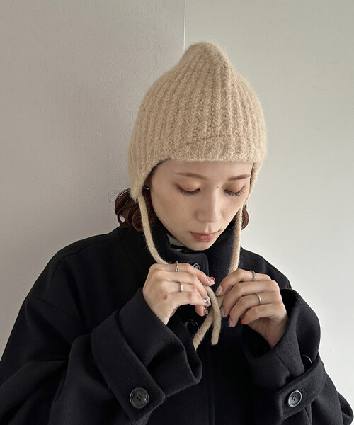 DISCOAT（ディスコート）の「ニットイヤーフラップビーニー（ニットキャップ/ビーニー・レディース・ネイビー/ベージュ・FREE）」の2枚目の写真