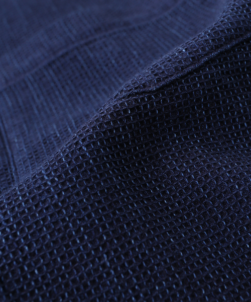 EDIFICE(エディフィス)の「tatamass Band Collar SH Waffle Dobby(シャツ/ブラウス・メンズ・ネイビー・LARGE/MEDIUM)」の7枚目の写真