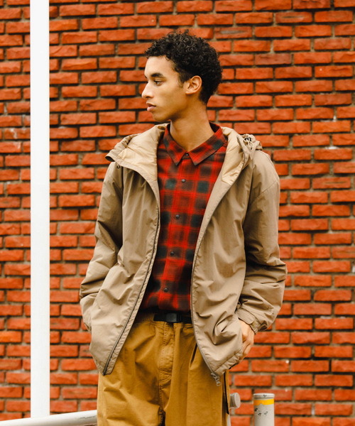 EKAL（エカル）の「『撥水』インサレーションカラーパーカー（ダウンジャケット/コート・メンズ・ブラウン系その他/ベージュ/グレー・MEDIUM/LARGE）」の6枚目の写真