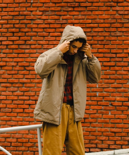 EKAL（エカル）の「『撥水』インサレーションカラーパーカー（ダウンジャケット/コート・メンズ・ブラウン系その他/ベージュ/グレー・MEDIUM/LARGE）」の8枚目の写真