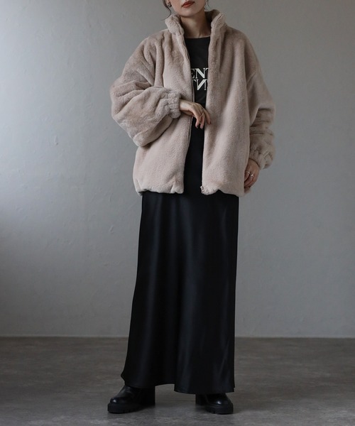 Fizz(フィズ)の「【Fizz/フィズ】 フェイクファー スタンドカラーブルゾン(ブルゾン・レディース・モカ/グレイッシュベージュ/ブラック/アイボリー・M)」の8枚目の写真