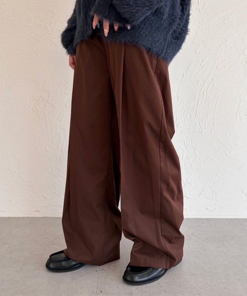 kutir(クティール)の「【新色追加】アソートワイドスラックスパンツ(スラックス・レディース・ネイビー/グリーン系その他/ネイビー系/グレー/ブラック/ダークネイビー/ブルー/ブラウン/ブラウン系その他/ブラック系その他・LARGE/MEDIUM)」の5枚目の写真