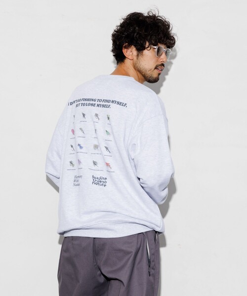 Foxfire（フォックスファイヤー）の「Foxfire/フォックスファイヤー 別注 Foxfire プリントクルーネック スウェット/毛針/バックプリント/リラックスフィット（スウェット・メンズ・チャコールグレー/ライトグレー/ネイビー・LARGE/MEDIUM）」の9枚目の写真