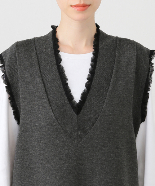VERMEIL par iena(ヴェルメイユパーイエナ)の「woolmix フリルリブニットワンピース(ワンピース・レディース・ブラック/チャコールグレー・FREE)」の21枚目の写真