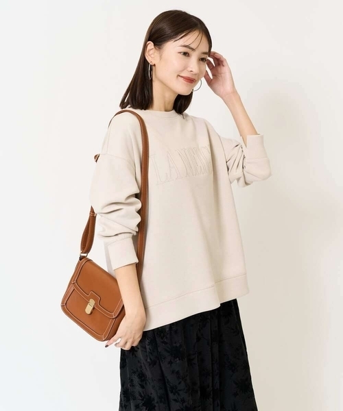 a.v.v（アーヴェヴェ）の「ロゴスウェット（スウェット・レディース・ネイビー/グレー系その他・36/38/40/34/42）」の2枚目の写真