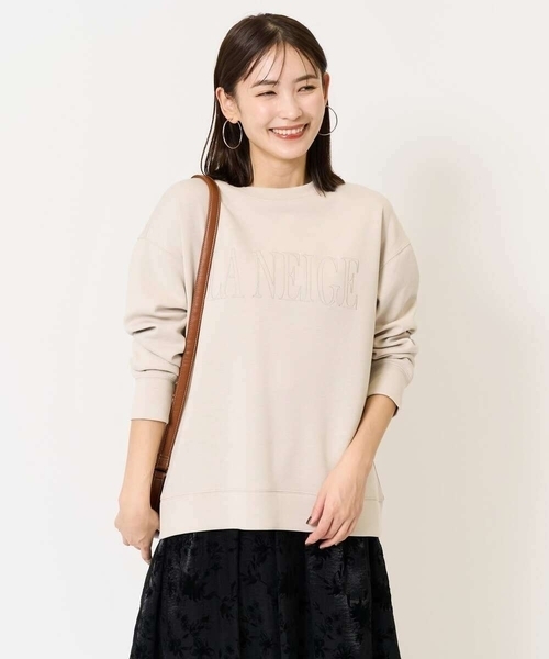 a.v.v（アーヴェヴェ）の「ロゴスウェット（スウェット・レディース・ネイビー/グレー系その他・36/38/40/34/42）」の4枚目の写真