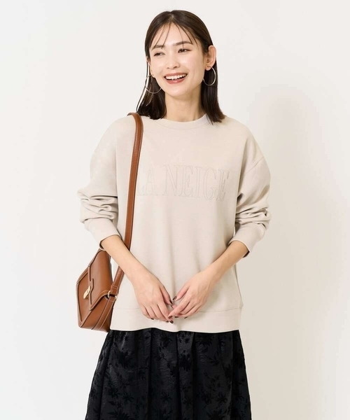 a.v.v（アーヴェヴェ）の「ロゴスウェット（スウェット・レディース・ネイビー/グレー系その他・36/38/40/34/42）」の5枚目の写真