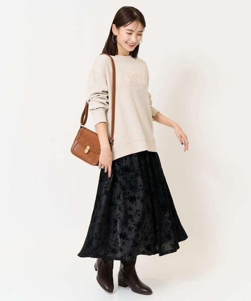 a.v.v（アーヴェヴェ）の「ロゴスウェット（スウェット・レディース・ネイビー/グレー系その他・36/38/40/34/42）」の8枚目の写真