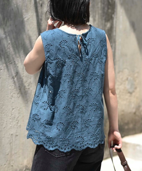 ＆HALF（アンドハーフ）の「インド綿刺繍ノースリーブブラウス（インド綿.インドコットン.コットン100%,綿100%）（シャツ/ブラウス・レディース・ネイビー/ライトグレー/グリーン/ブラック/オフホワイト・M/L）」の10枚目の写真