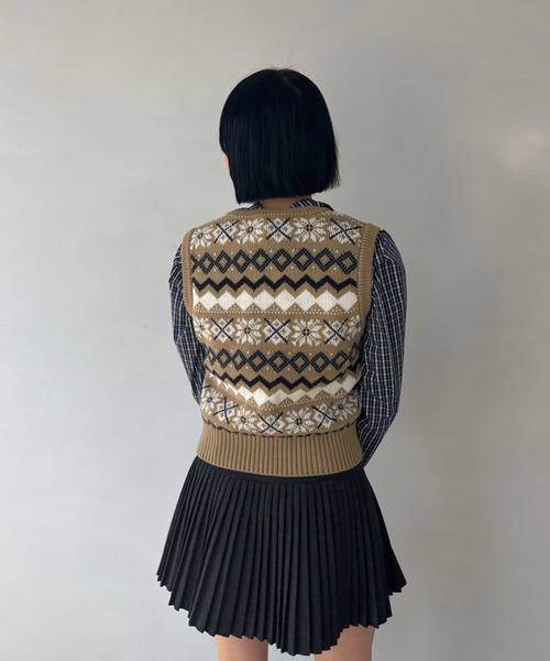 フェアアイル柄 ショートニットベスト FD24S380【Fano Studios