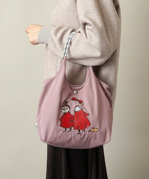 MOOMIN(ムーミン)の「【MOOMIN】(ムーミン) 2WAY ショルダーバッグ ハンドバッグ RMPK-02(ショルダーバッグ・レディース・サックスブルー/グレー/レッド/ネイビー/ベージュ/ライトグレー/カーキ/ピンク/レッド系2/グリーン/アッシュグレー/チャコール/ヘザーチャコール/クリーム/ブラウン/ライトグレー系・ONE SIZE)」の4枚目の写真