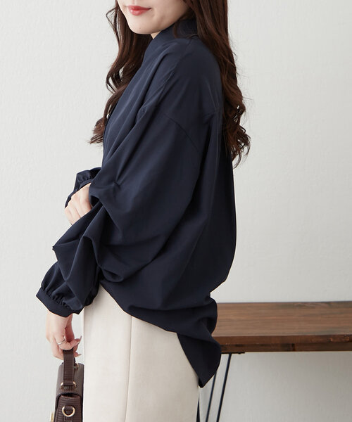 Remind me and forever（リマインドミーアンドフォーエバー）の「いろいろボタン、段々袖タケノコタックブラウス（シャツ/ブラウス・レディース・ネイビー/サックスブルー/オフホワイト/グレイッシュベージュ/ミント・FREE）」の8枚目の写真