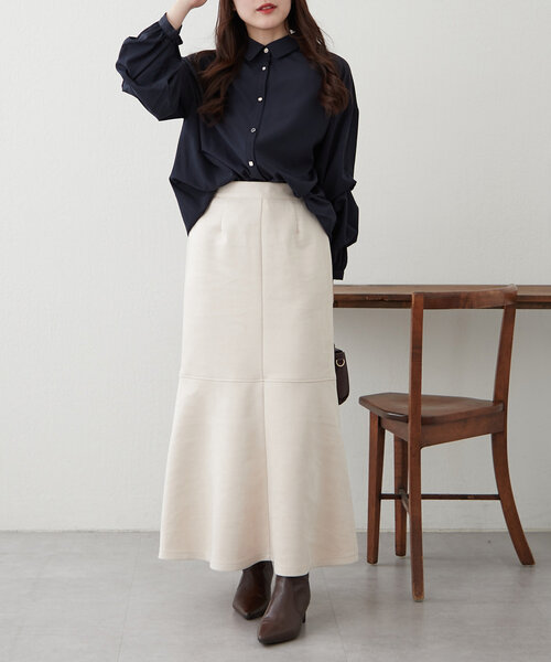 Remind me and forever（リマインドミーアンドフォーエバー）の「いろいろボタン、段々袖タケノコタックブラウス（シャツ/ブラウス・レディース・ネイビー/サックスブルー/オフホワイト/グレイッシュベージュ/ミント・FREE）」の10枚目の写真