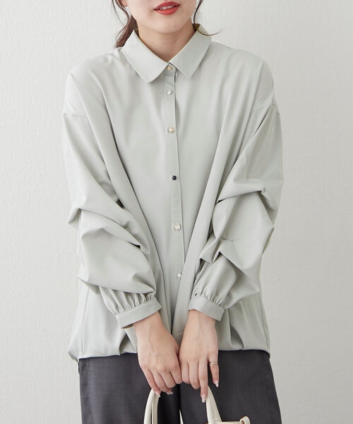 Remind me and forever（リマインドミーアンドフォーエバー）の「いろいろボタン、段々袖タケノコタックブラウス（シャツ/ブラウス・レディース・ネイビー/サックスブルー/オフホワイト/グレイッシュベージュ/ミント・FREE）」の13枚目の写真