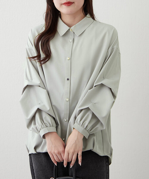 Remind me and forever（リマインドミーアンドフォーエバー）の「いろいろボタン、段々袖タケノコタックブラウス（シャツ/ブラウス・レディース・ネイビー/サックスブルー/オフホワイト/グレイッシュベージュ/ミント・FREE）」の17枚目の写真